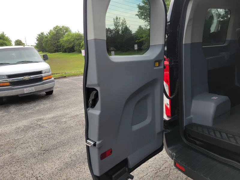 Used 2018 Ford Transit 150 XL RWD image 20