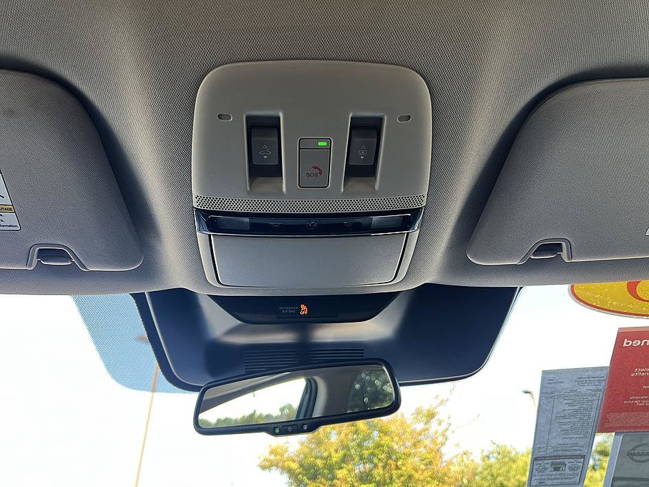 Certified 2025 Nissan Murano SL AWD/4WD image 29
