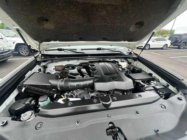 Used 2022 Toyota 4Runner Limited AWD/4WD image 14