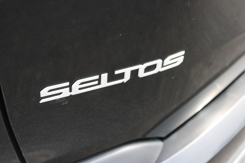Used 2025 Kia Seltos S image 14