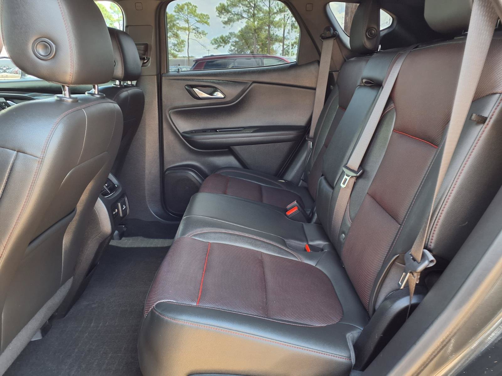 Used 2019 Chevrolet Blazer RS FWD image 21