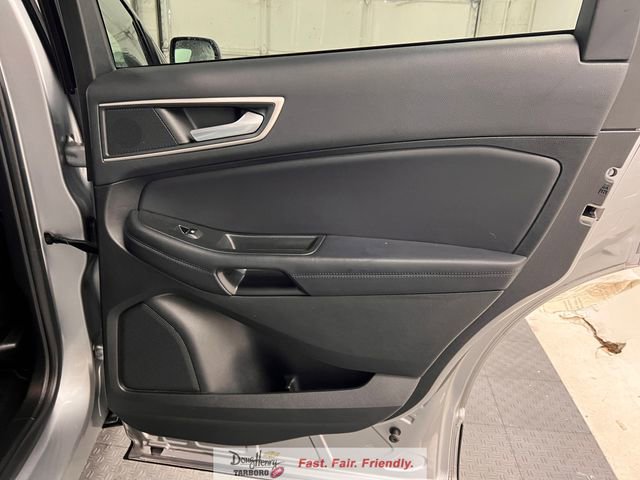 Used 2023 Ford Edge SEL AWD/4WD image 37
