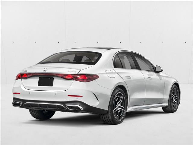 New 2026 Mercedes-Benz E 450 4MATIC Sedan image 2