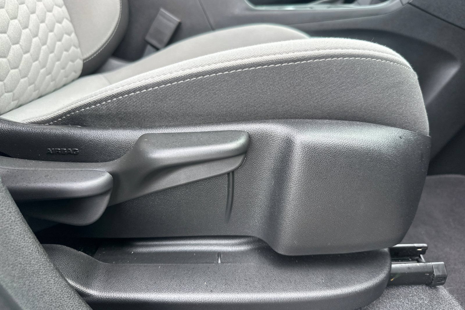 Used 2020 Chevrolet Equinox LS FWD image 22