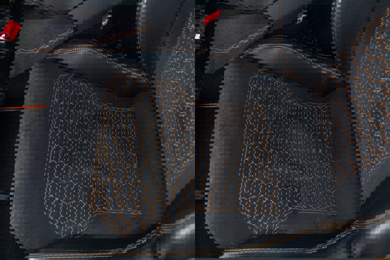 Used 2017 Lamborghini Huracan LP 610-4 AWD/4WD image 24