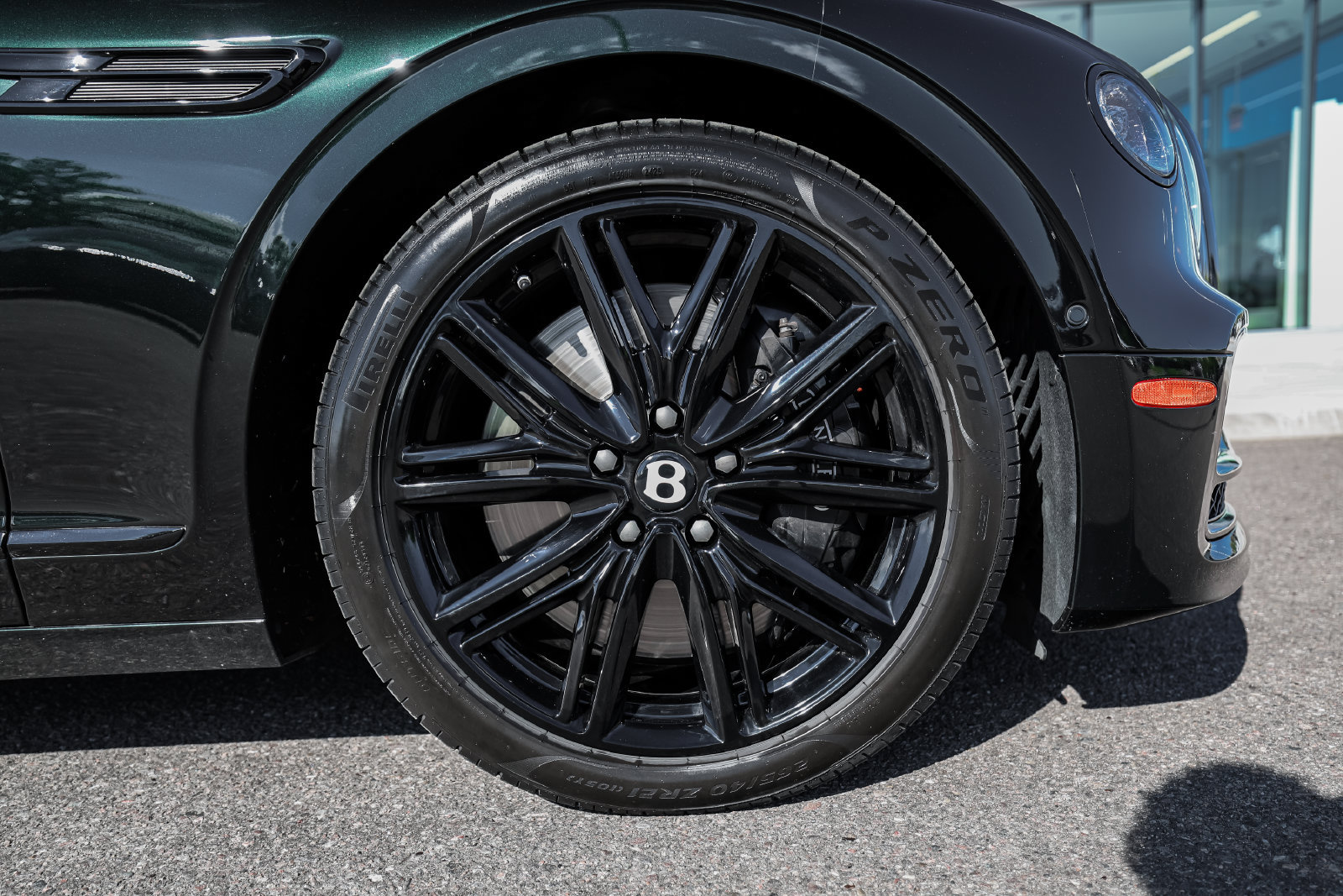 Certified 2020 Bentley Flying Spur W12 AWD/4WD image 16
