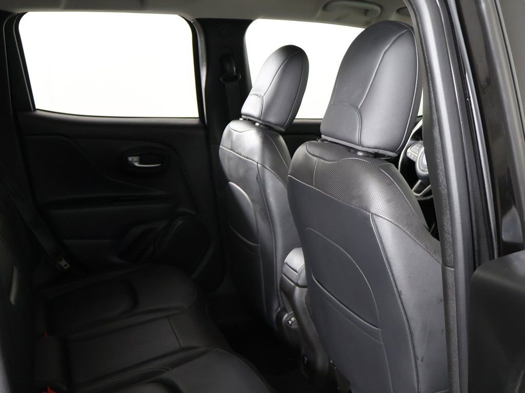 Used 2022 Jeep Renegade Limited AWD/4WD image 27