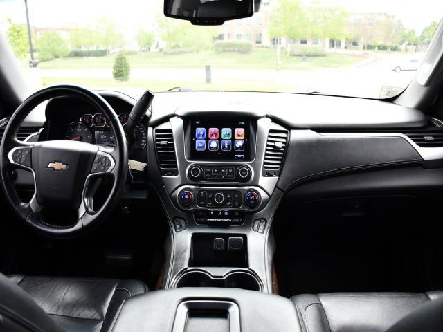 Used 2017 Chevrolet Suburban LT AWD/4WD image 15