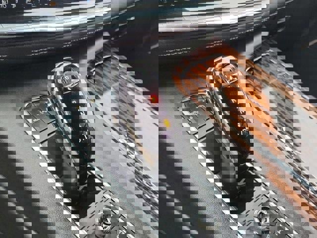 Used 2023 Cadillac Escalade Premium Luxury image 26