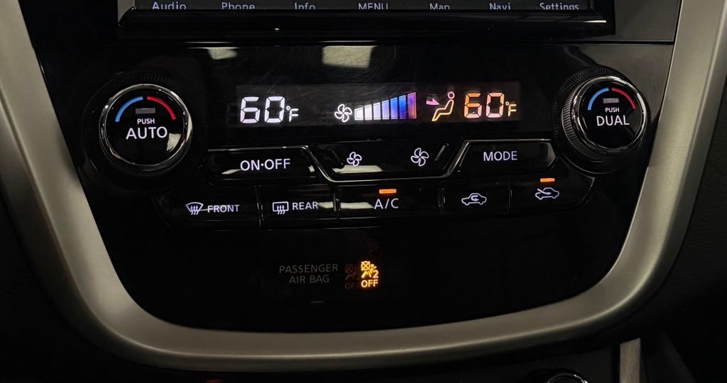 Used 2017 Nissan Murano Platinum w/ Platinum Technology Package AWD/4WD image 21