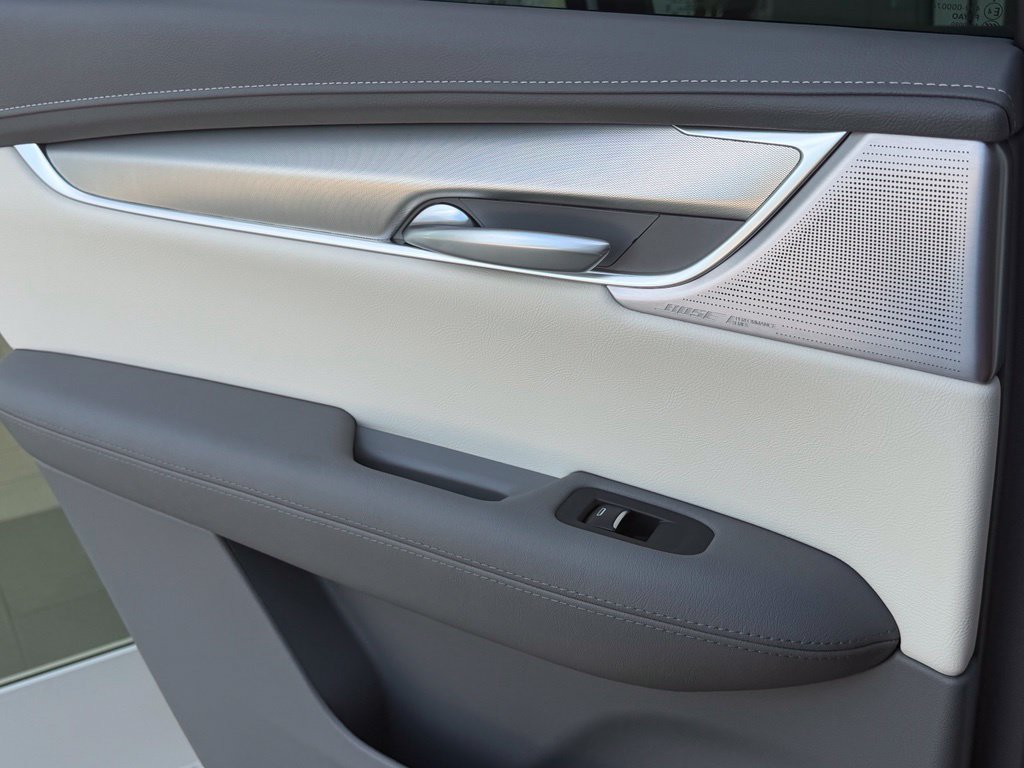 New 2026 Cadillac XT5 Premium Luxury w/ Driver Assist Package FWD image 22