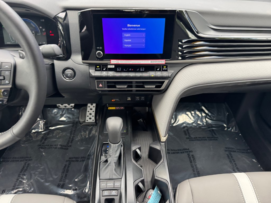 Used 2026 Toyota Camry SE w/ Convenience Package FWD image 11