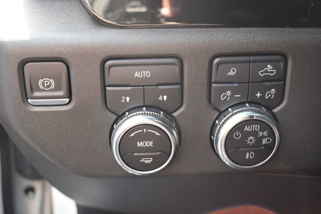 Used 2022 GMC Sierra 1500 Elevation w/ Elevation Premium Package AWD/4WD image 21