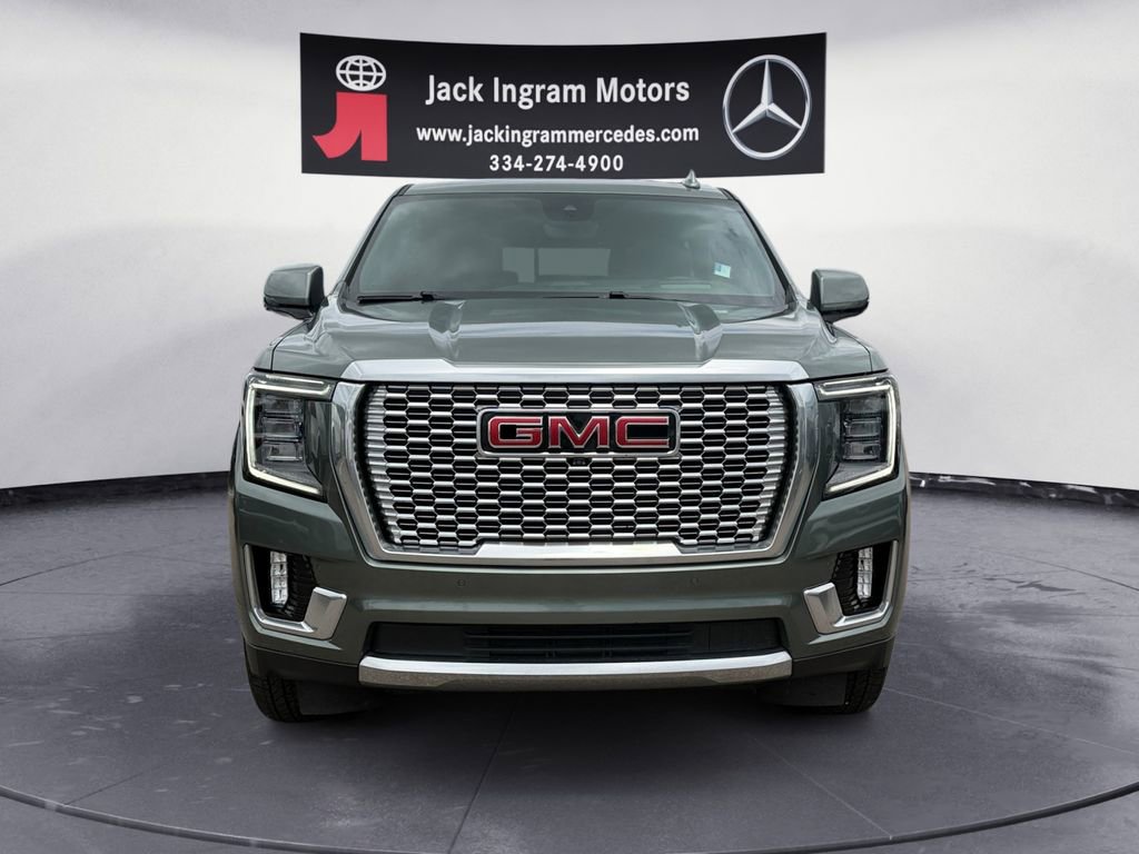 Used 2023 GMC Yukon Denali w/ Advanced Technology Package AWD/4WD image 8