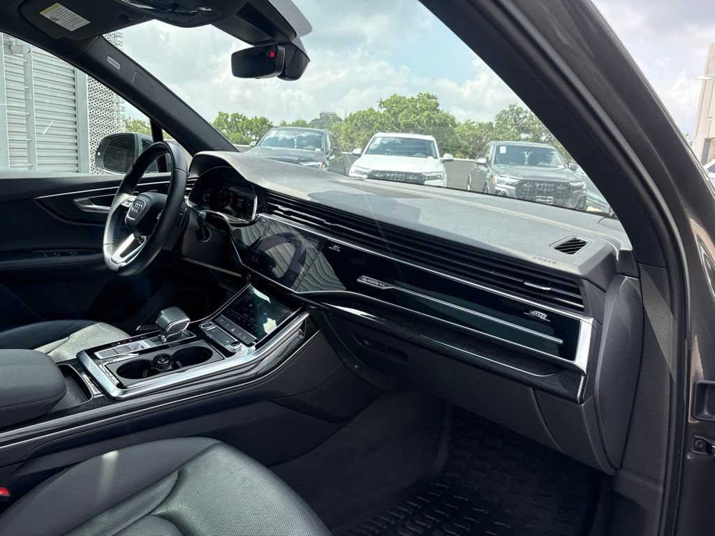 Used 2021 Audi Q7 3.0T Premium Plus AWD/4WD image 15