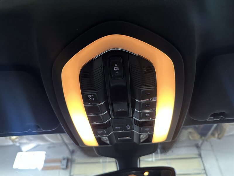 Used 2013 Porsche Cayenne GTS AWD/4WD image 26