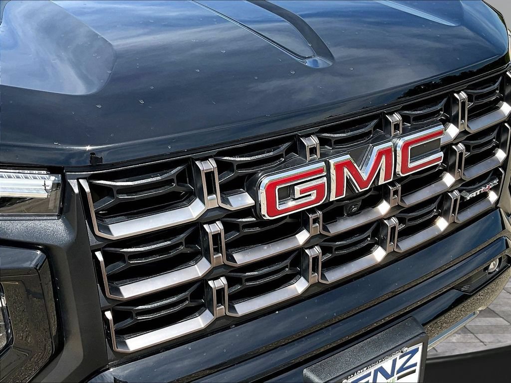 Used 2024 GMC Canyon AT4X AWD/4WD image 36
