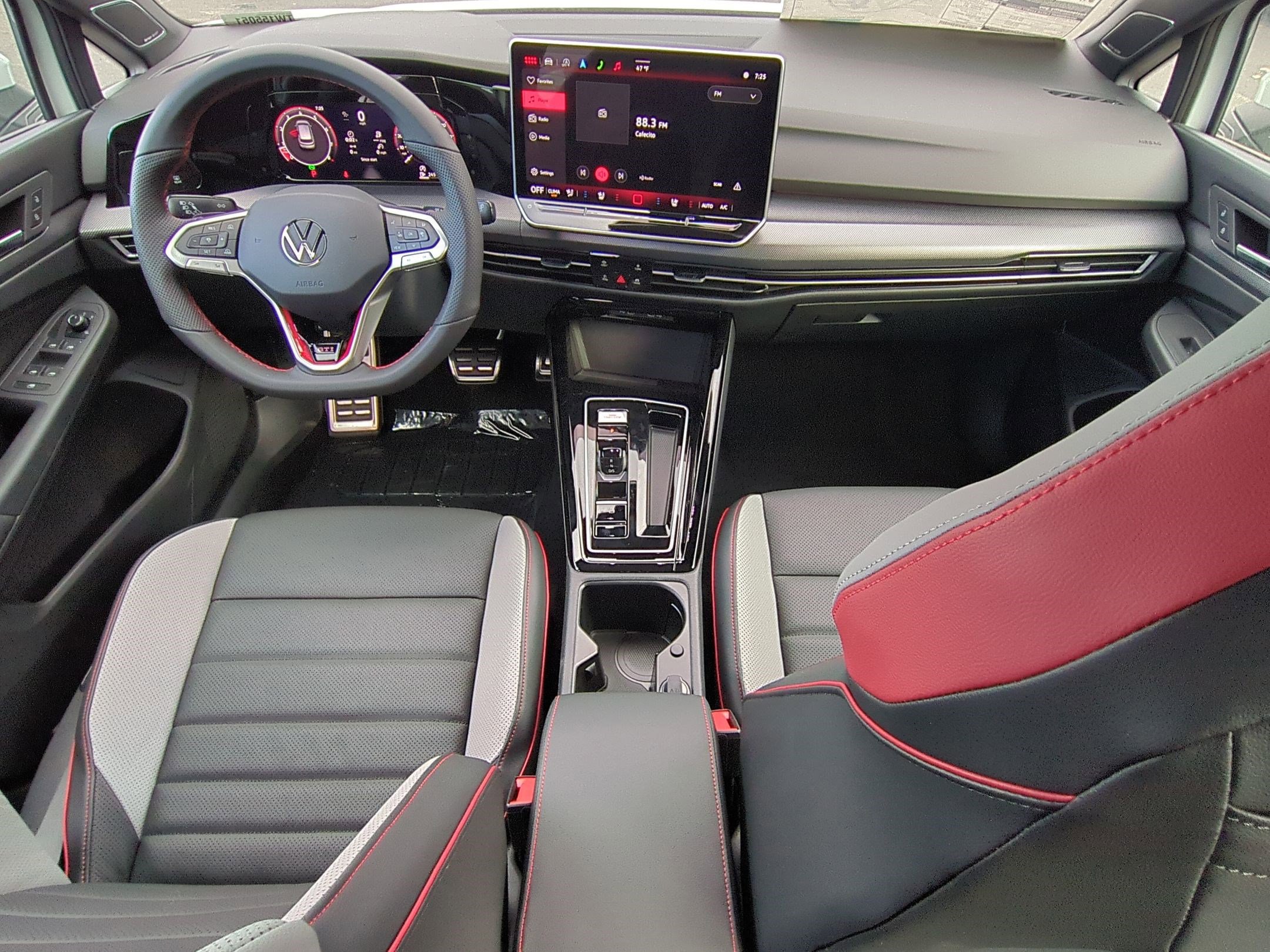 New 2026 Volkswagen GTI SE image 16