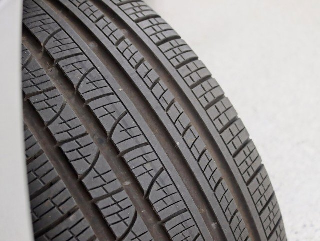 Used 2023 Porsche Macan image 37