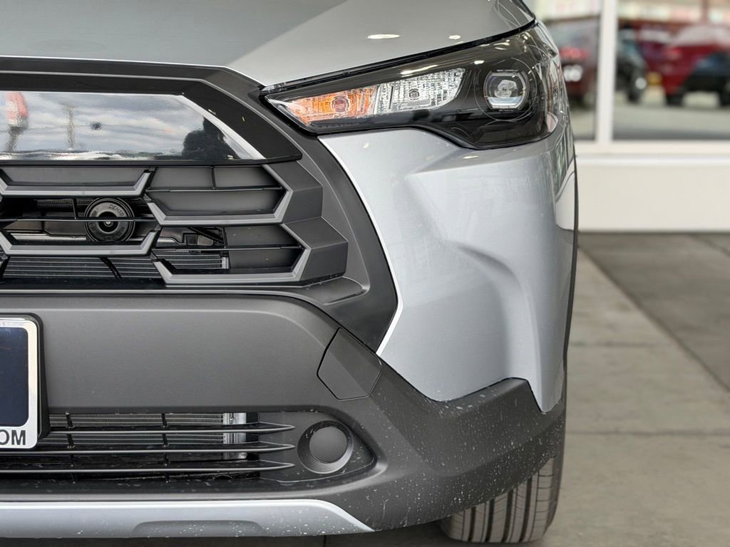 New 2026 Toyota Corolla Cross LE FWD image 5