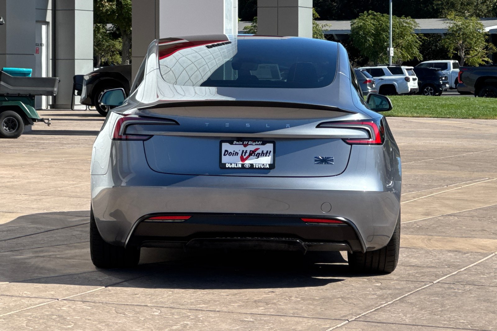 Used 2024 Tesla Model 3 Performance AWD/4WD image 5