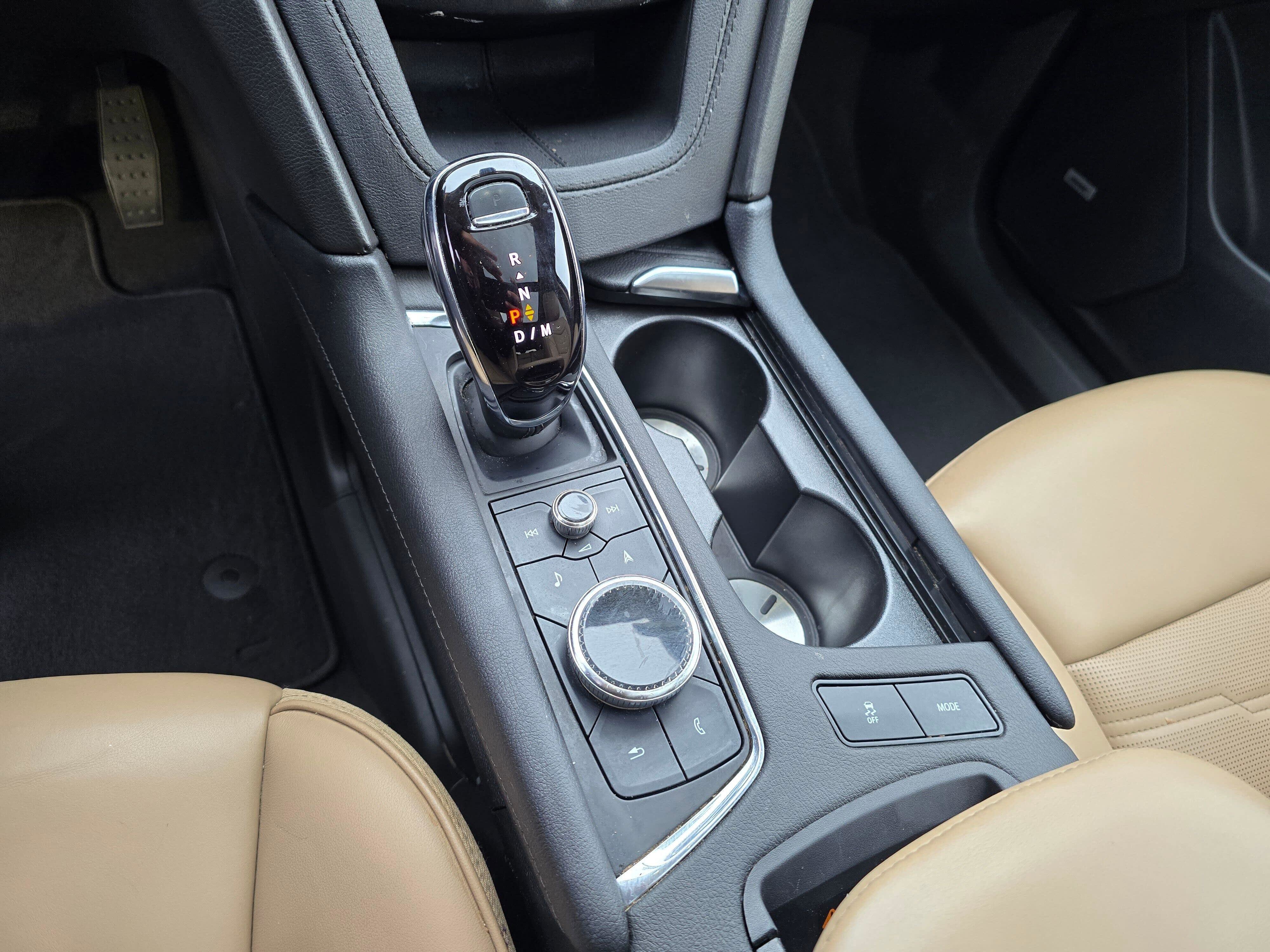 Used 2023 Cadillac XT6 Premium Luxury w/ Platinum Package image 32