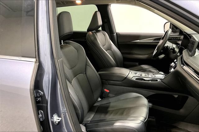 Used 2023 INFINITI QX60 Luxe AWD/4WD image 36