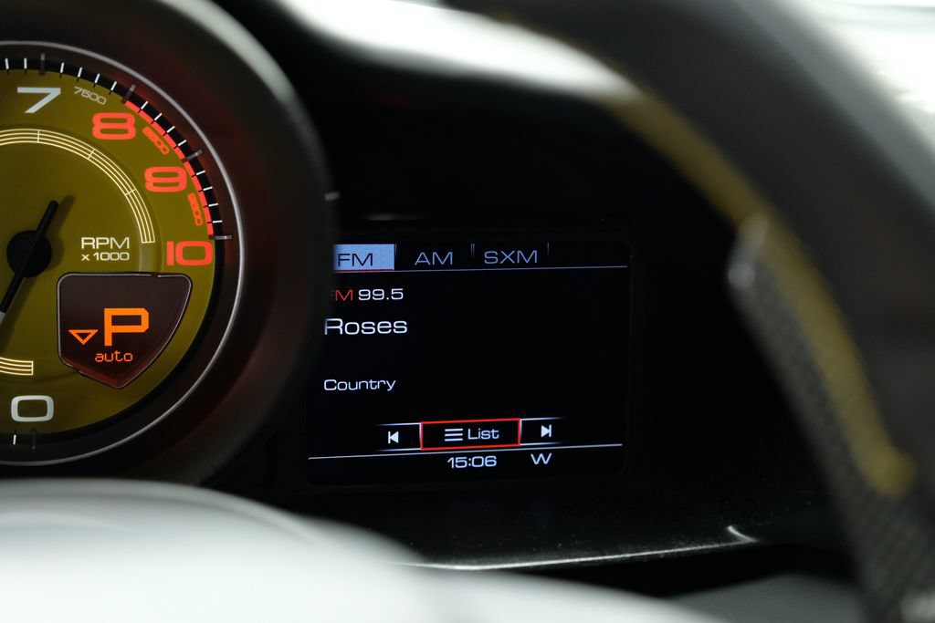 Used 2018 Ferrari 488 Spider RWD image 29
