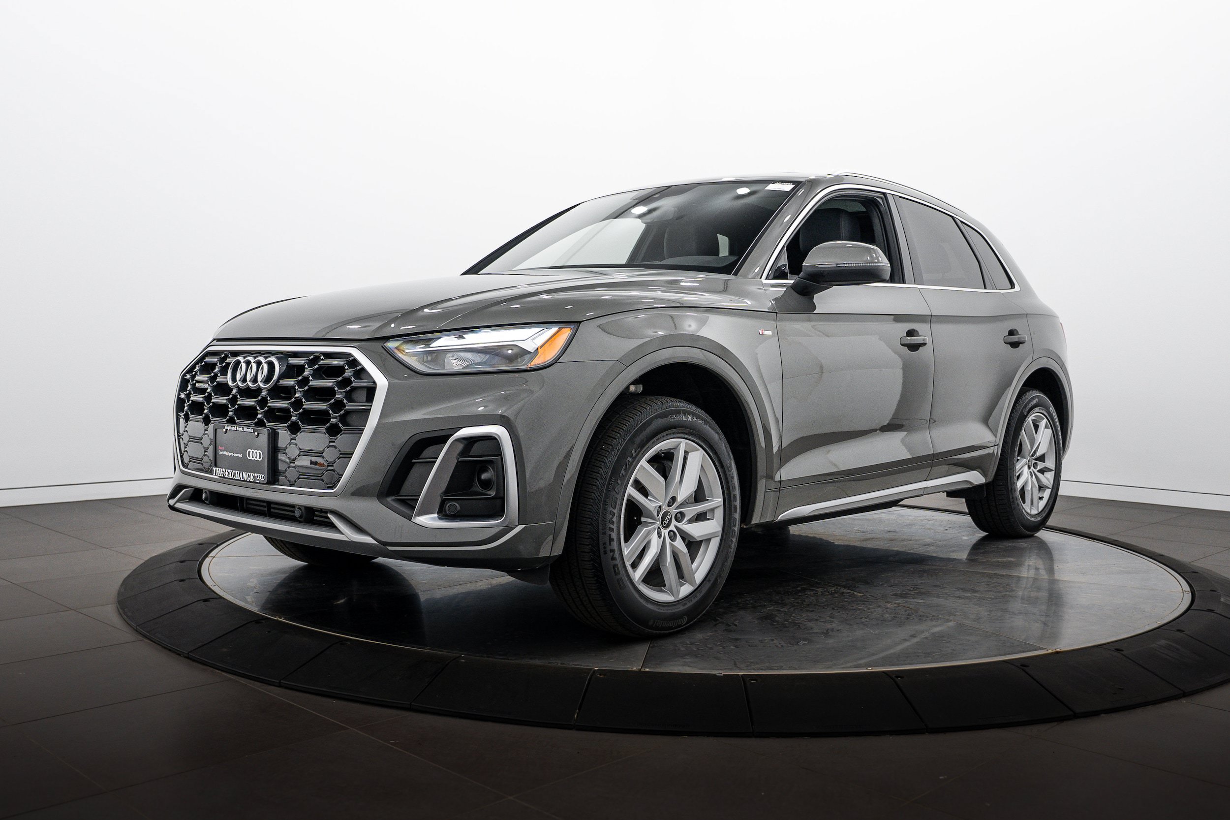 Certified 2023 Audi Q5 2.0T Premium w/ Convenience Package AWD/4WD image 7