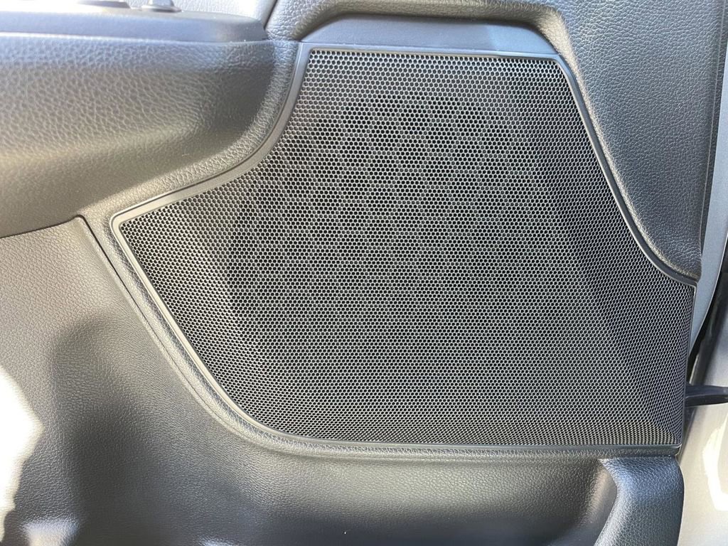 Used 2020 Honda CR-V EX-L image 23