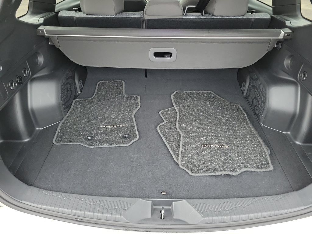 Certified 2025 Subaru Forester Premium AWD/4WD image 7