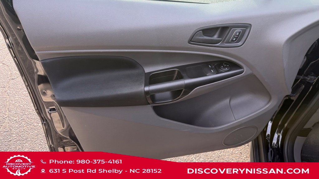 Used 2023 Ford Transit Connect XL FWD image 10