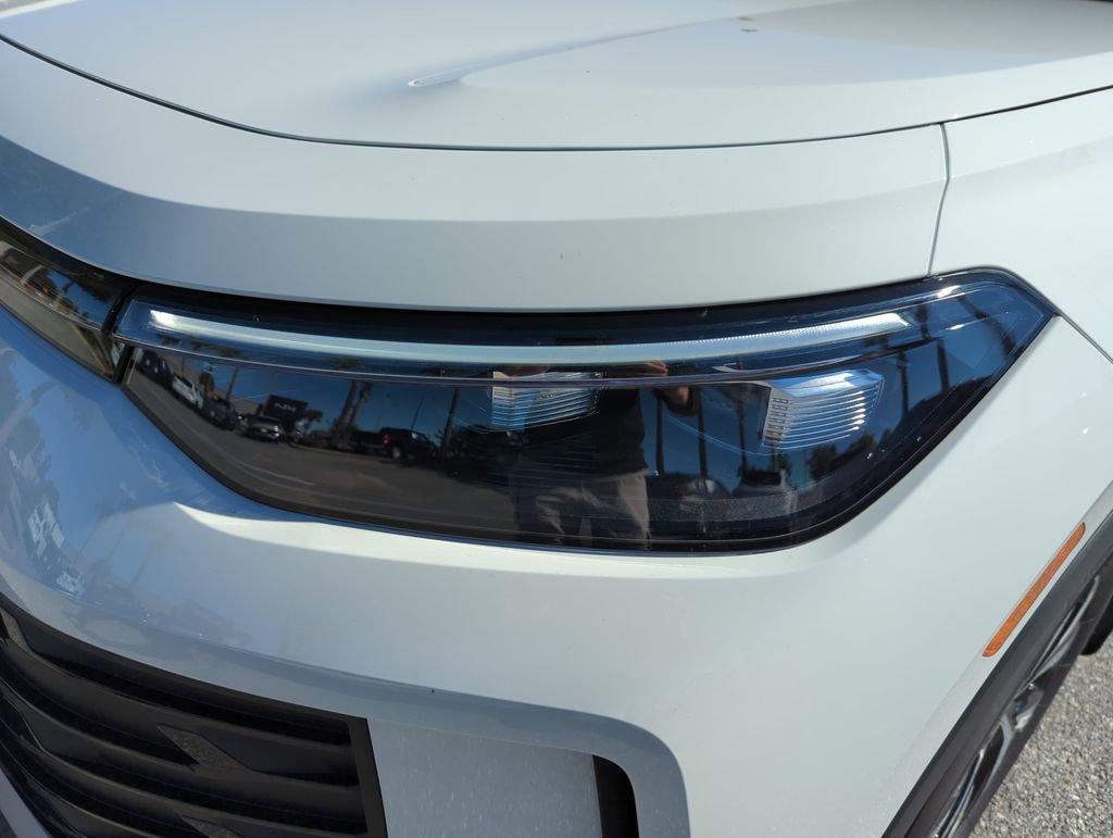 New 2026 Volkswagen Tiguan S image 13