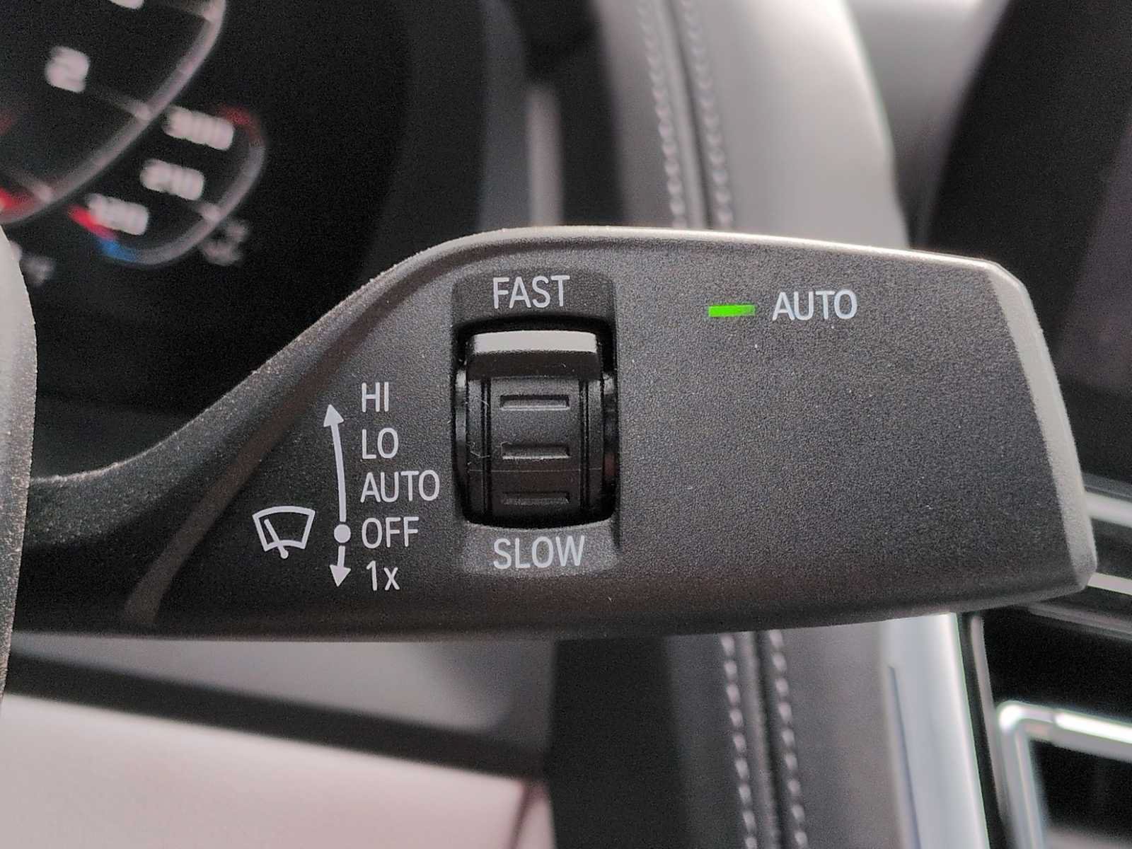 Used 2024 BMW M8 Competition AWD/4WD image 23
