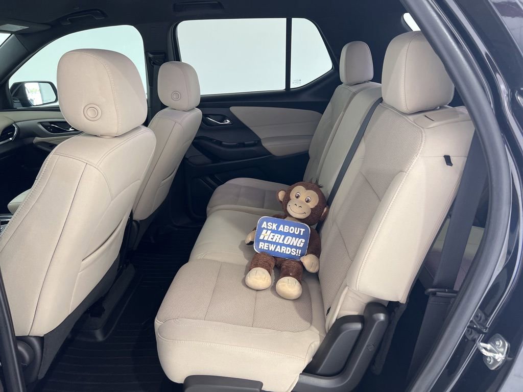 Used 2022 Chevrolet Traverse LS FWD image 20