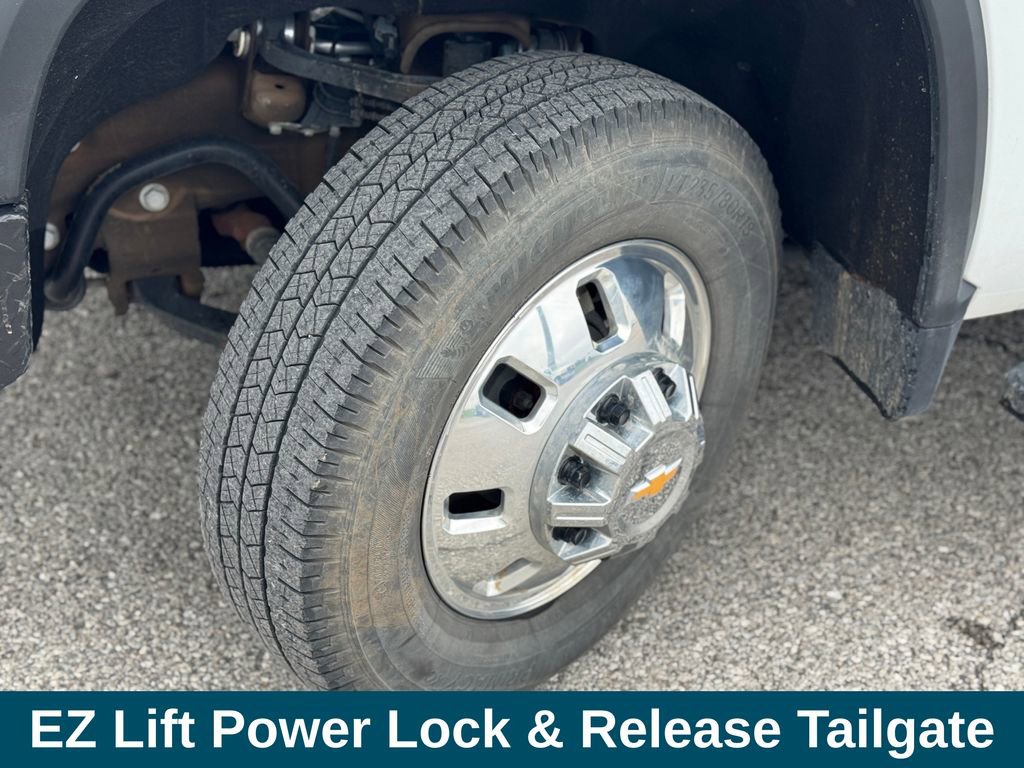 Used 2024 Chevrolet Silverado 3500 LTZ w/ LTZ Convenience Package AWD/4WD image 35