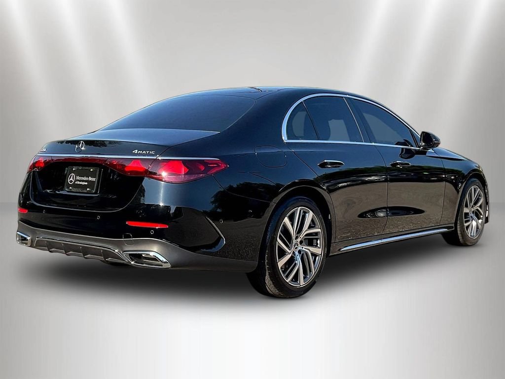 Used 2024 Mercedes-Benz E 350 4MATIC Sedan image 7