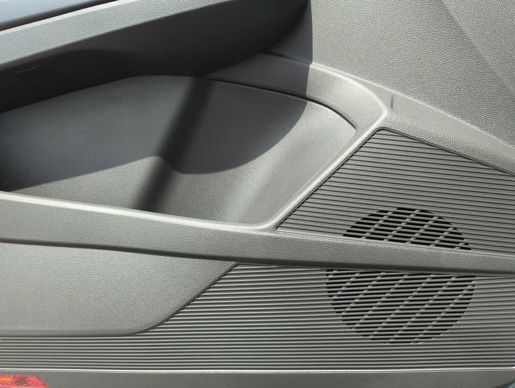 New 2026 Volkswagen Taos S image 30