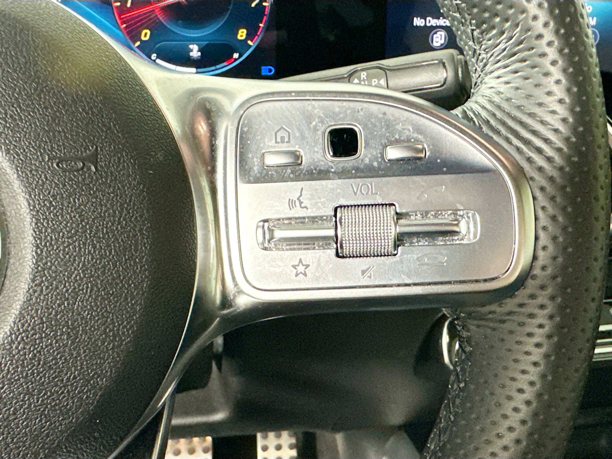 Certified 2023 Mercedes-Benz GLB 250 4MATIC image 13