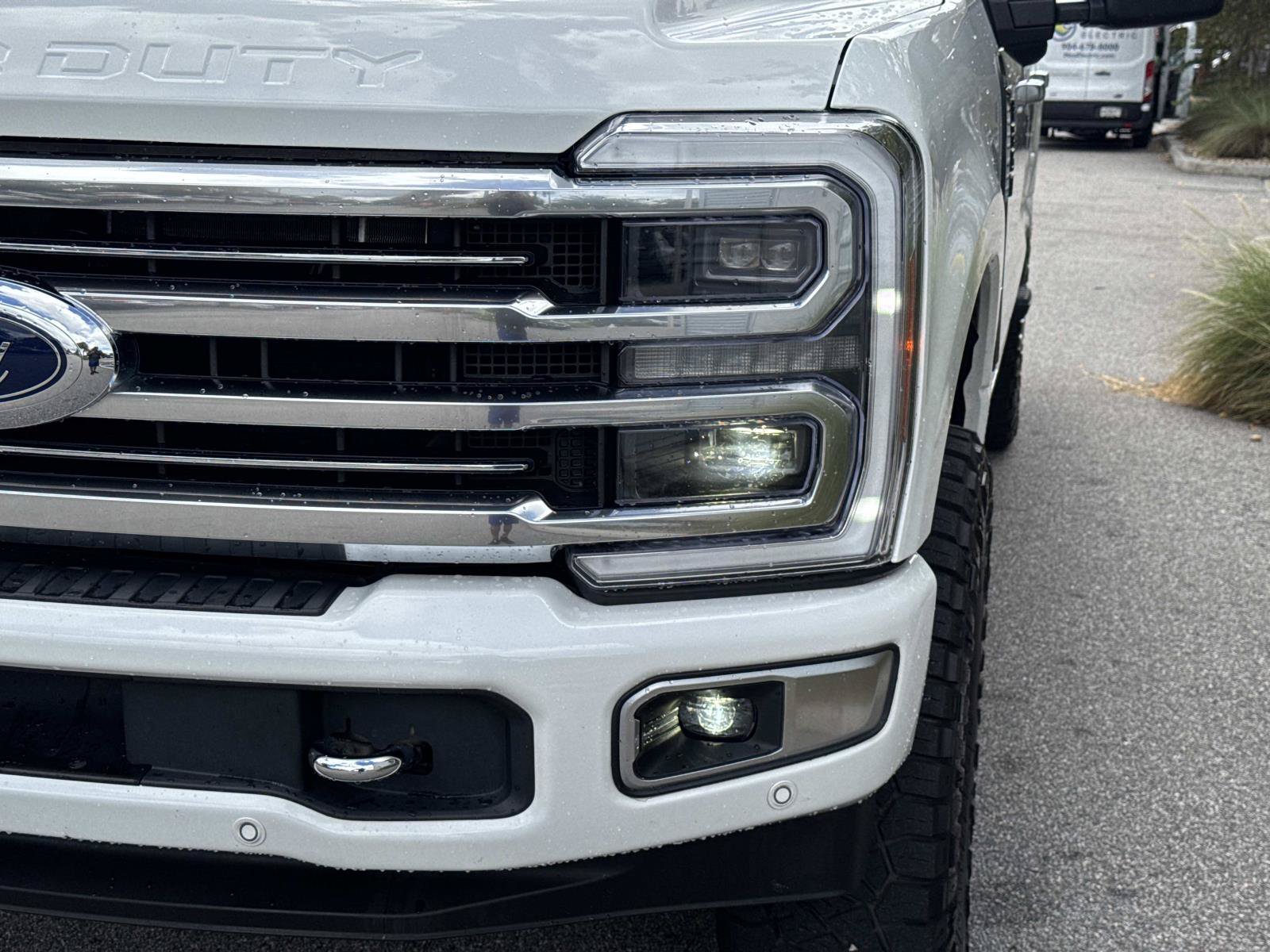 Used 2024 Ford F250 Limited w/ FX4 Off-Road Package AWD/4WD image 9