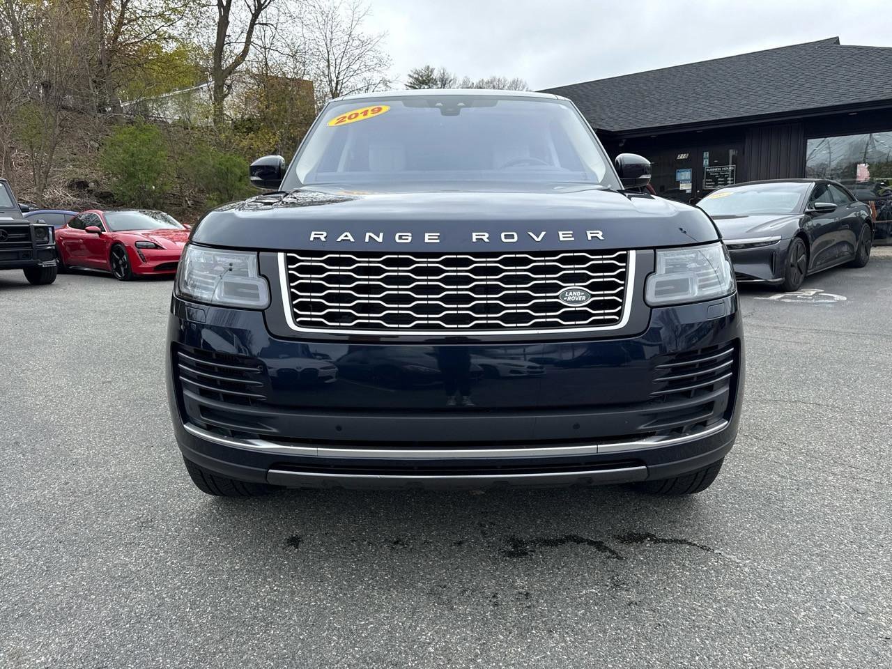 Used 2019 Land Rover Range Rover HSE AWD/4WD image 12
