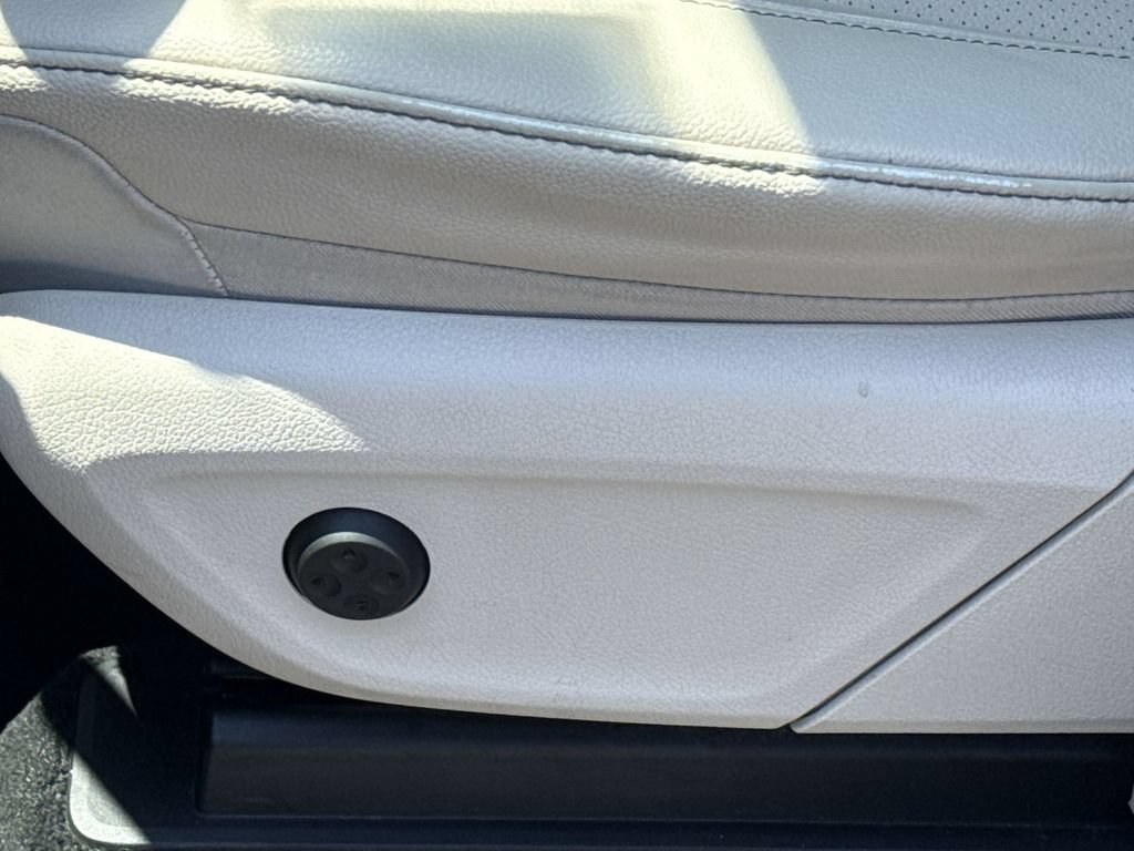 Used 2022 Mercedes-Benz GLE 350 4MATIC image 14