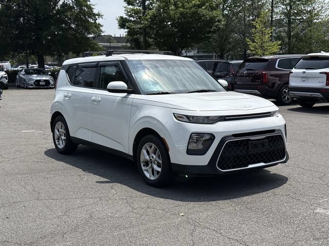 Used 2022 Kia Soul LX w/ Technology Package FWD video 1