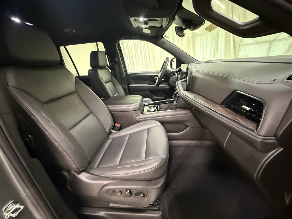 Certified 2025 Chevrolet Tahoe LT AWD/4WD image 28