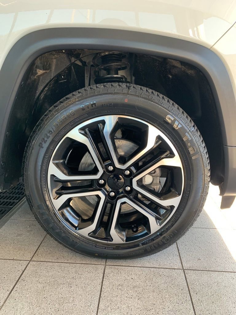 Used 2022 Jeep Compass Limited AWD/4WD image 24