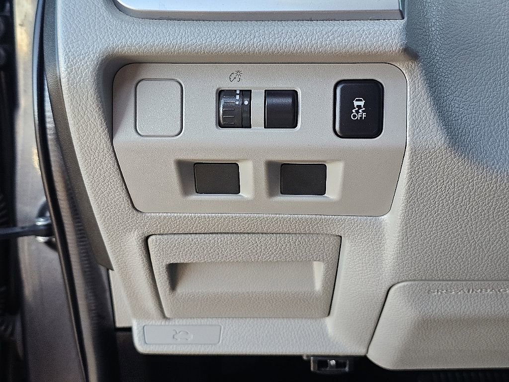 Used 2014 Subaru Forester 2.5i Premium w/ All-Weather Package image 26