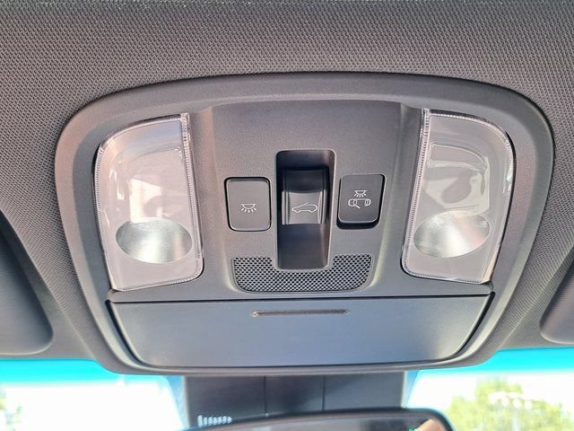 Used 2022 Kia Sportage Nightfall Edition w/ Nighfall AWD Premium Package image 19
