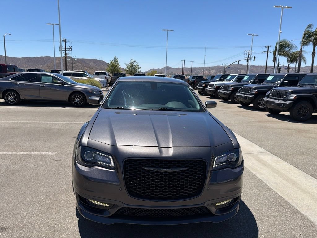 Used 2023 Chrysler 300 Touring L RWD image 3