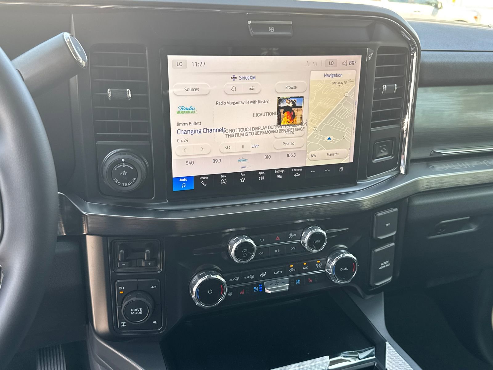 New 2025 Ford F250 Lariat w/ Lariat Ultimate Package image 28