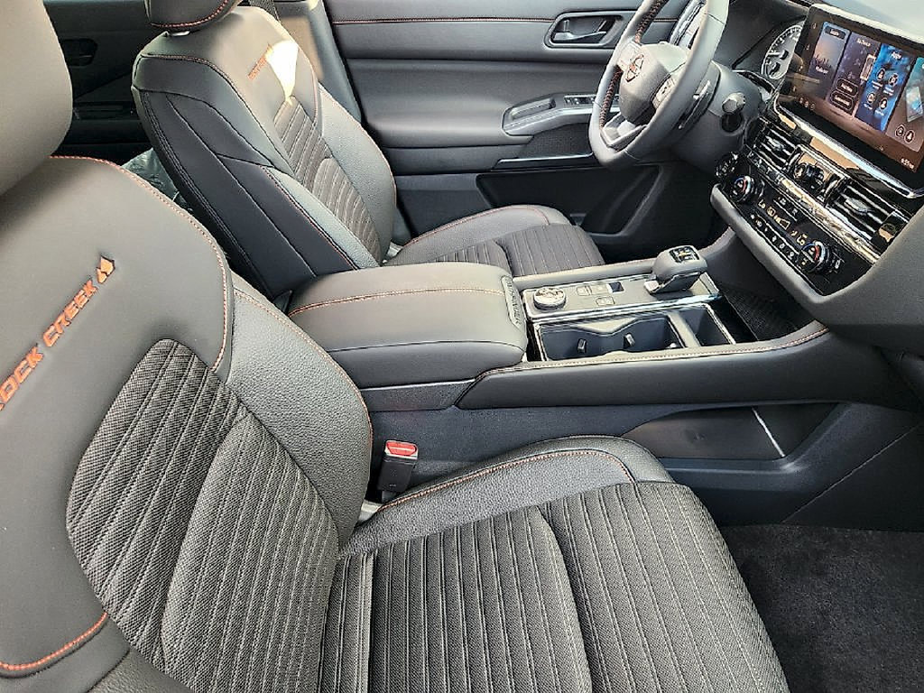 New 2026 Nissan Pathfinder Rock Creek AWD/4WD image 17